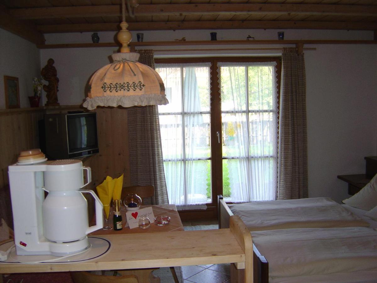 Ferienwohnungen Almbruennerl - Chiemgau Karte 인젤 외부 사진